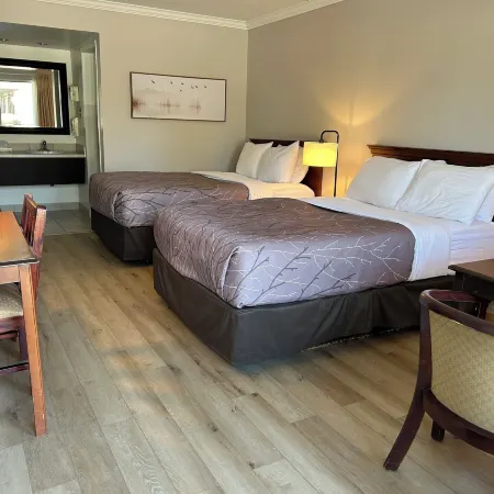 Rideau Heights Inn