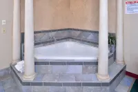 Americas Best Value Inn Lubbock East - Hot Tub