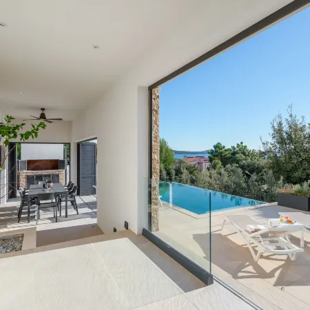 Sea Bliss Luxury Villa - Sevid