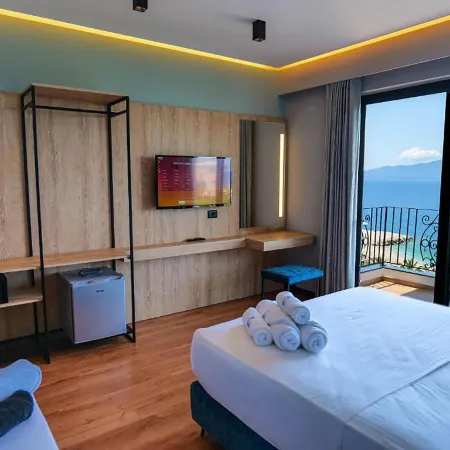 Seawave Hotel
