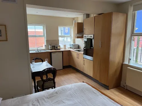 7a Sir Alf Ramsey Way -  Ferienwohnungen