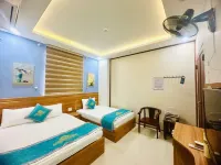 Ha Linh Hotel DB - by Bay Luxury - Parkplatz