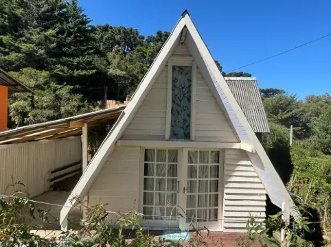 Chalé Rústico 8 min do centro turístico