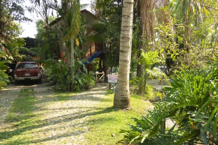 Balneario y Cabañas Isis