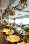 尼莎喬哈爾鎮酒店 - 早餐