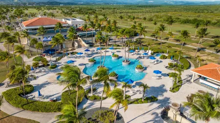 Hilton Ponce Golf & Casino Resort Отели в г. Понсе