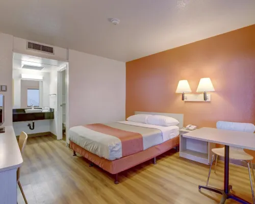 Motel 6 Corona, CA - Norco Hotels in Corona