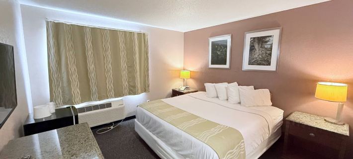 Bison Inn & Suites on University Hotels in Fargo