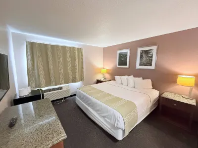 Rodeway Inn Hotels in Moorhead