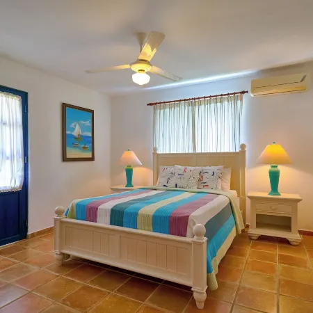 Beach Villa in El Portillo Sleeps 12