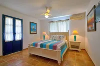 Beach Villa in El Portillo Sleeps 12 Hotels in El Limon