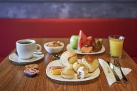 Ibis Guimaraes Centro - Frühstück