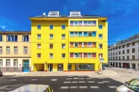 A&t Hotel & Hostel