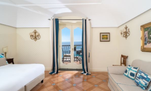 Hotel Punta Regina