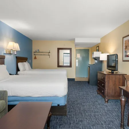 Coastal Palms Inn and Suites
