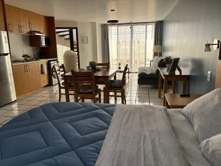 El Encanto Lofts Отели рядом с достопримечательностью «Casa mejia»