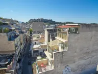 توستاي أثينز