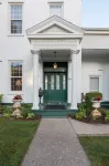 Munro House Bed and Breakfast Hotels near Rite Aid Pharmacy