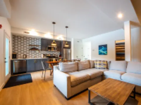 Basecamp Resorts Revelstoke Hotels in Revelstoke