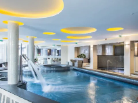 アウラ ホテル - 大人限定 バラトンフレドのホテル