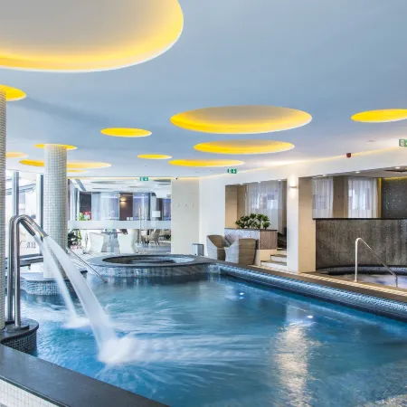 Aura Hotel Adults Only