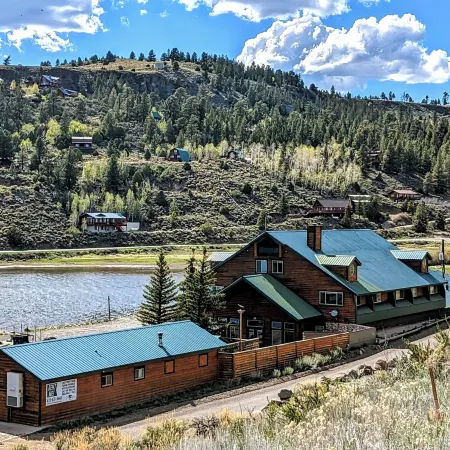 Aspen Cove Resort
