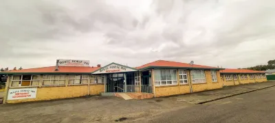 Whitehorse Inn Hotels in Longburn