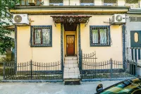 Azneft Garden Apartment