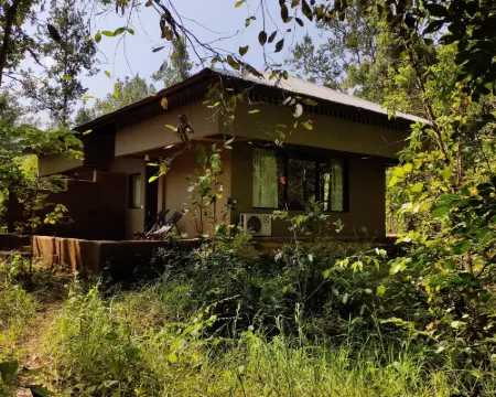 Saccharum Safari Lodge Hotéis em Balaghat