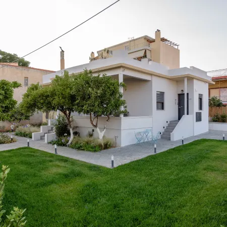 Galio Suites Airport by Airstay Отели в г. Спата-Артемида