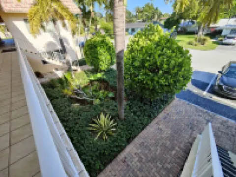 Coco Palms Apartments by Lowkl