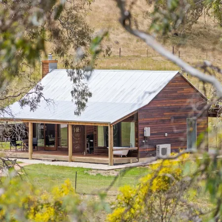 Grandview Accommodation - Hideaway Huts