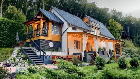 Calm Resort Hertelend Отели в г. Magyarhertelend