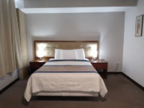 SJ套房酒店 鄰近美洲博物館的酒店