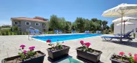 Casa de Rosa Apartments & Studios - Beach