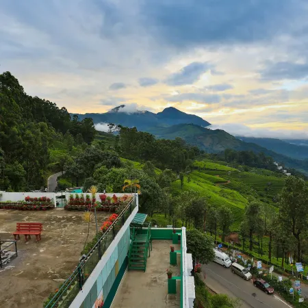 Misty Mountain Resort