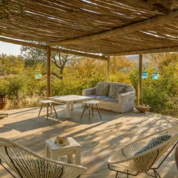 Mbizi Bush Lodge