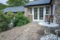 Caradog - 1 Bedroom - St Ishmaels Hotels near Field Studies Council - Dale Fort