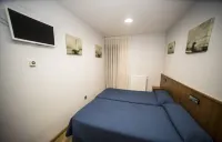 Hostal Caballeros فنادق في سريا