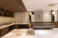 Hotel Varshish Inn