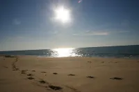 Pleasant duplex with view and direct access to the ocean