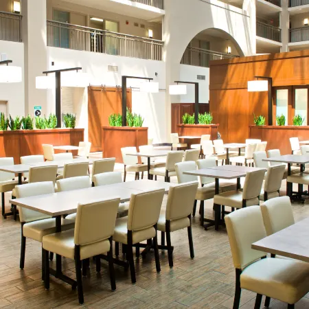 Embassy Suites by Hilton Cincinnati Northeast Blue Ash