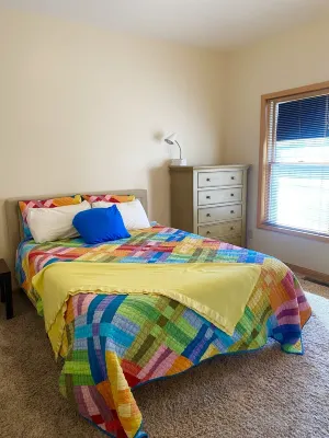 Charming 4-bedroom Saint Mary's Lake house in Battle Creek