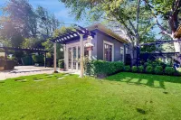 The Carriage House William Traver Gallery 주변 호텔