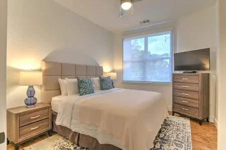 Modern Kitchen and Secured Parking - Stylish Mountain Getaway