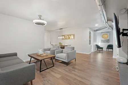 Spacious Gathering Areas and Pool Table - Inviting Retreat