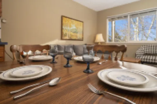 Recreation Center and Indoor Pool - Cozy Family Haven