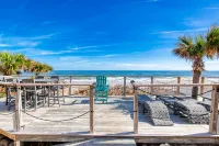 Private Pool, Cozy Fire Pit, Ocean Deck - Stunning Beachfront Escape