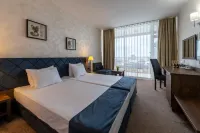Flamingo Beach Hotel