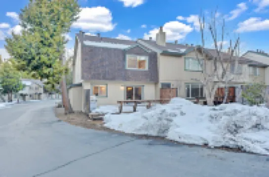 Charming Condo with Outdoor Pool and Hot Tub - Cozy Tahoe Sanctuary